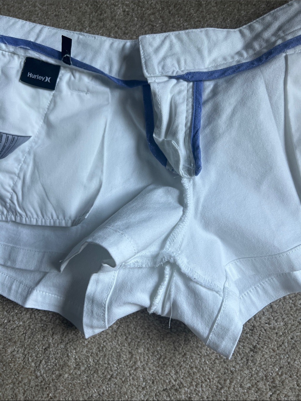Hurley White Flat Front Shorts. Size 7. EUC. - Picture 5 of 6